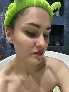 Snapshot of Erotic_Synth_Goddess chatting on 02-24-25, 04:15 Erotic Synth Goddess online show from 02-24-25, 04:15