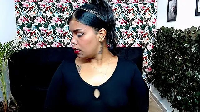 Wendy Hot  online show from 12-28-24, 05:02