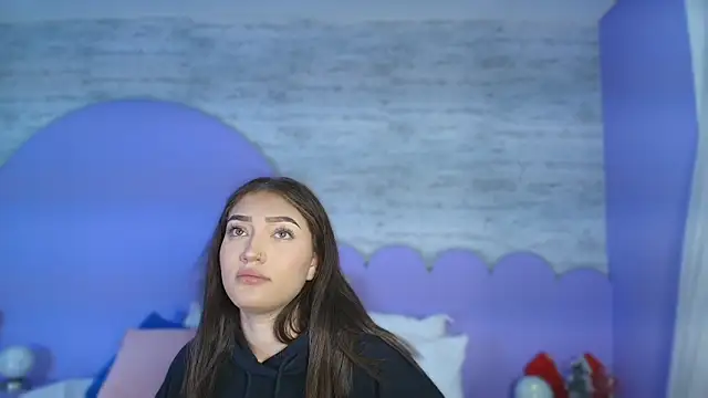 Giaa Ross online show from 02-25-26, 07:34