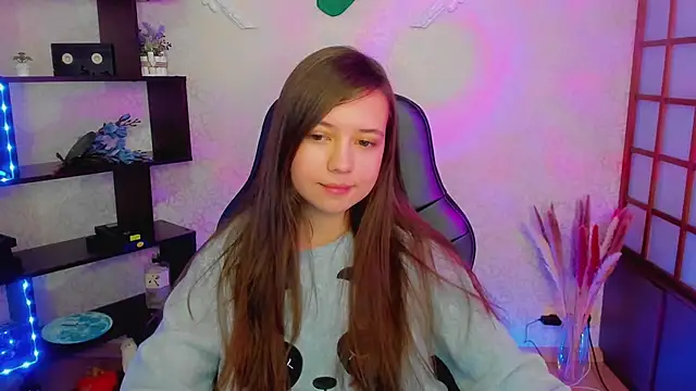 Lina Brownie online show from 01-04-25, 05:05