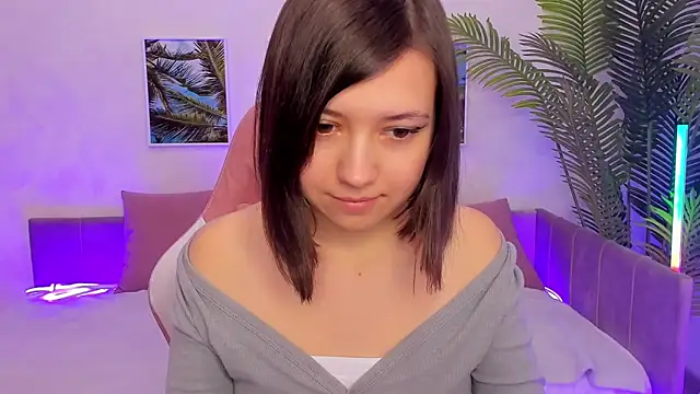 Lina Brownie online show from 03-13-25, 05:22