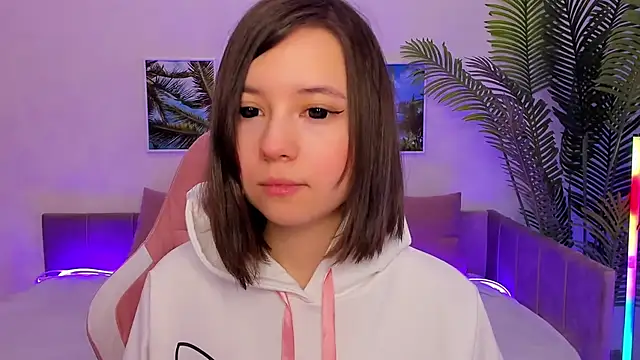 Lina Brownie online show from 03-23-25, 02:26