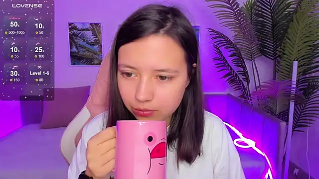 Lina Brownie online show from 10-04-25, 02:42