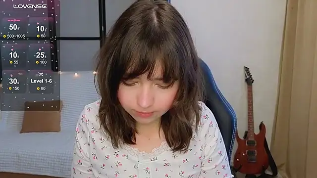 Lina Brownie online show from 12-05-25, 04:32