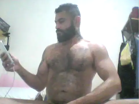 Snapshot of BrenoBernardo chatting on 10-29-25, 10:11 BrenoBernardo online show from 10-29-25, 10:11