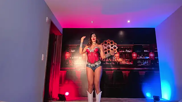 Snapshot of RoxanneHill_ chatting on 10-29-25, 02:19 RoxanneHill online show from 10-29-25, 02:19