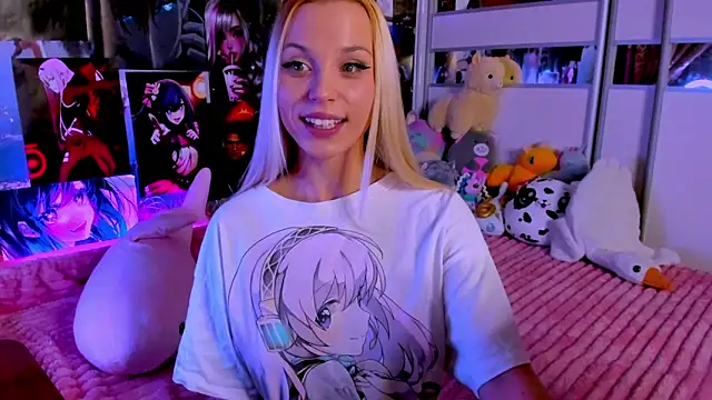 Snapshot of Cute__Pony chatting on 12-16-24, 12:37 Cute Pony online show from 12-16-24, 12:37