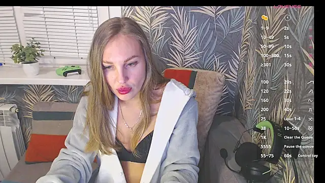 Kelly Hardy online show from 02-13-25, 11:50