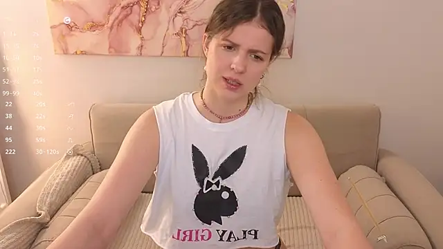 Snapshot of Sereta_Finn chatting on 02-03-25, 10:58 Sereta Finn online show from 02-03-25, 10:58
