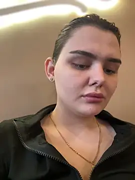 Snapshot of NikaMur chatting on 02-12-25, 10:03 NikaMur online show from 02-12-25, 10:03