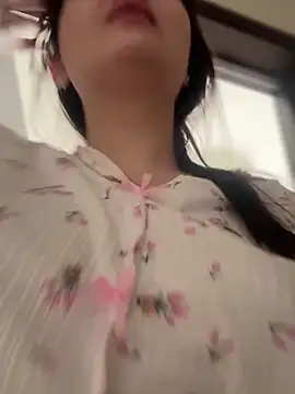 Snapshot of NikaMur chatting on 03-07-25, 06:57 NikaMur online show from 03-07-25, 06:57