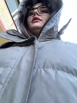 Snapshot of NikaMur chatting on 10-09-25, 02:09 NikaMur online show from 10-09-25, 02:09