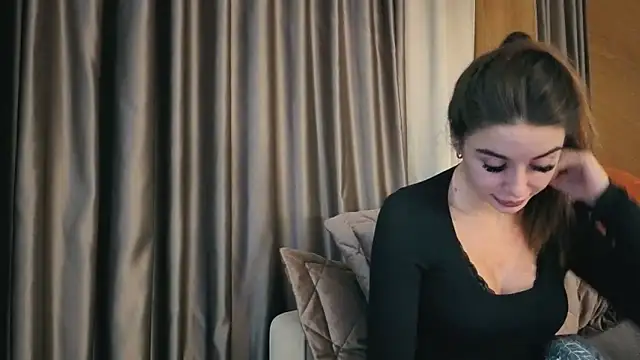 Snapshot of your_bunnygirl chatting on 11-19-25, 07:36 your bunnygirl online show from 11-19-25, 07:36