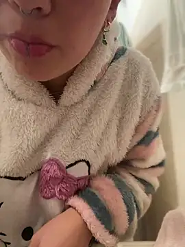 CharlotteScotte online show from 12-17-24, 09:39