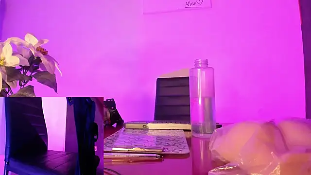 CharlotteScotte online show from 03-21-25, 06:07