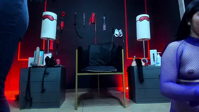 CharlotteScotte online show from 10-28-25, 12:09