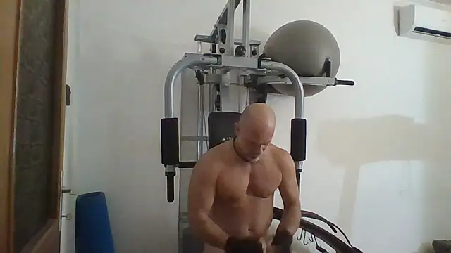 Snapshot of Boomerhun chatting on 09-30-25, 03:00 Boomerhun online show from 09-30-25, 03:00