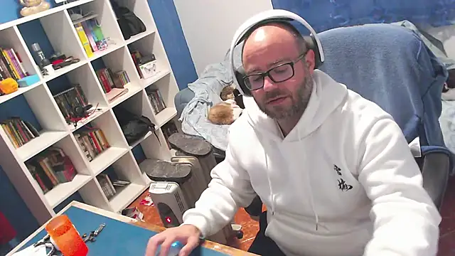 Snapshot of ravingr4d4 chatting on 01-05-26, 09:51 ravingr4d4 online show from 01-05-26, 09:51