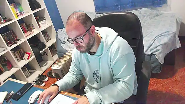 Snapshot of ravingr4d4 chatting on 01-15-26, 09:14 ravingr4d4 online show from 01-15-26, 09:14