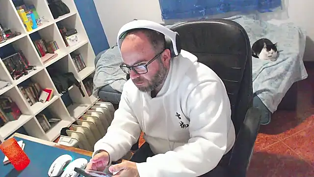 Snapshot of ravingr4d4 chatting on 01-15-26, 09:51 ravingr4d4 online show from 01-15-26, 09:51