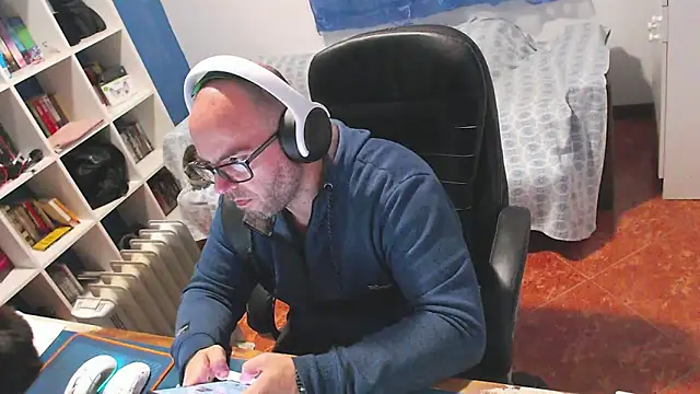 Snapshot of ravingr4d4 chatting on 02-01-26, 09:46 ravingr4d4 online show from 02-01-26, 09:46