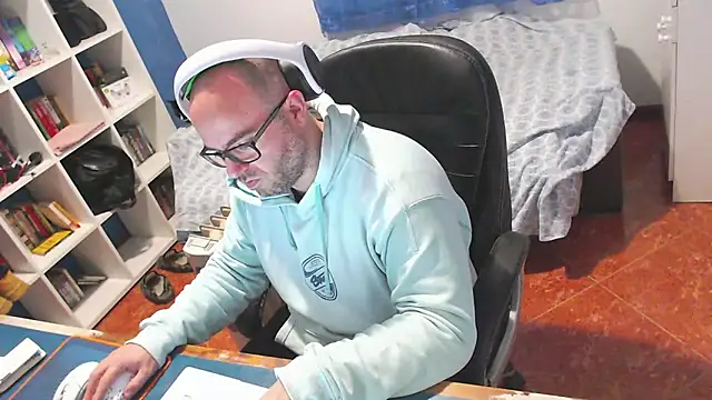 Snapshot of ravingr4d4 chatting on 02-02-26, 09:52 ravingr4d4 online show from 02-02-26, 09:52