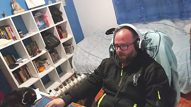 Snapshot of ravingr4d4 chatting on 02-26-26, 10:42 ravingr4d4 online show from 02-26-26, 10:42