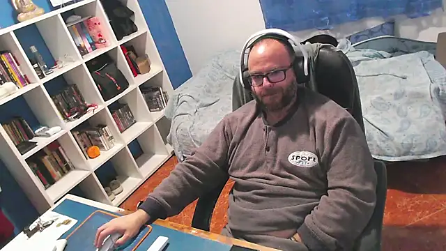 Snapshot of ravingr4d4 chatting on 02-28-26, 12:44 ravingr4d4 online show from 02-28-26, 12:44