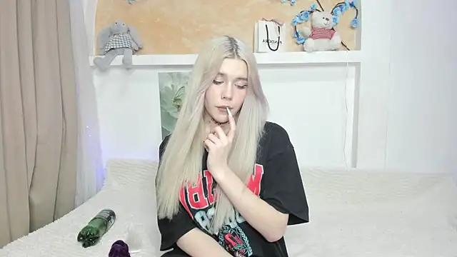 Alisa Black Star online show from 12-20-25, 02:24