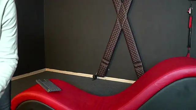 CelineConner online show from 02-10-25, 05:14