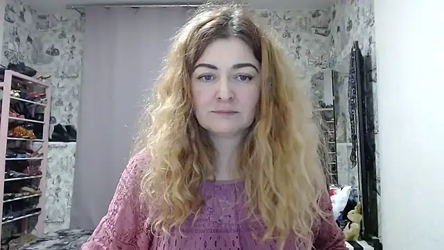 Helen1974 online show from 12-14-24, 05:03