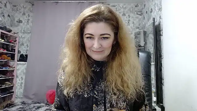 Helen1974 online show from 01-15-25, 03:11