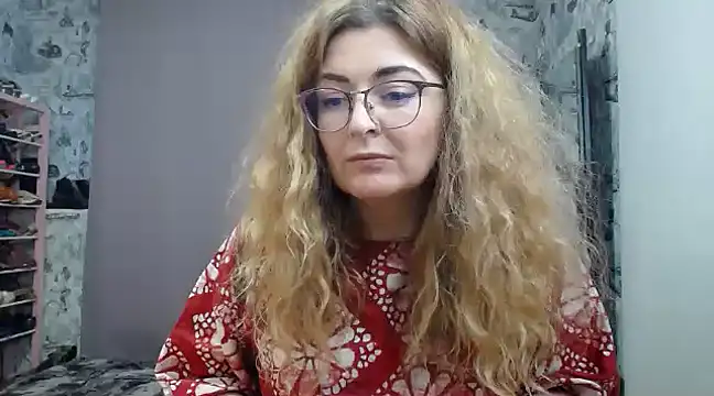 Helen1974 online show from 02-12-25, 02:10