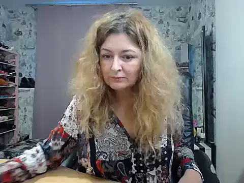 Helen1974 online show from 02-25-25, 02:22