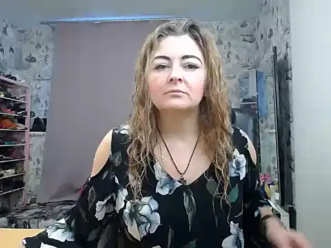 Helen1974 online show from 03-05-25, 02:12