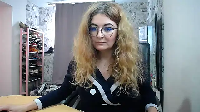 Helen1974 online show from 03-21-25, 05:00