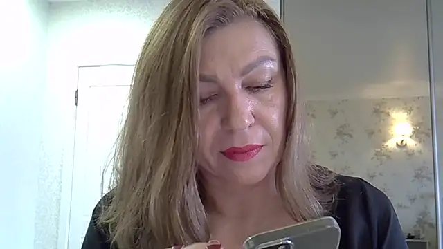 Alexandra-Rosee online show from 11-20-25, 06:24