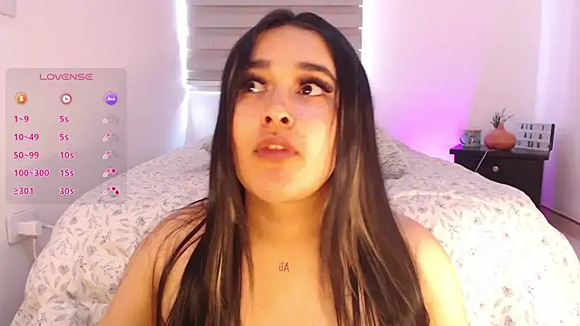 Megan FE online show from 03-22-25, 09:21