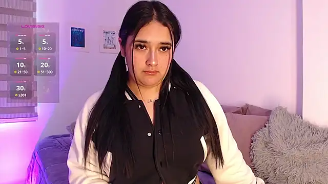 Megan FE online show from 10-15-25, 01:00