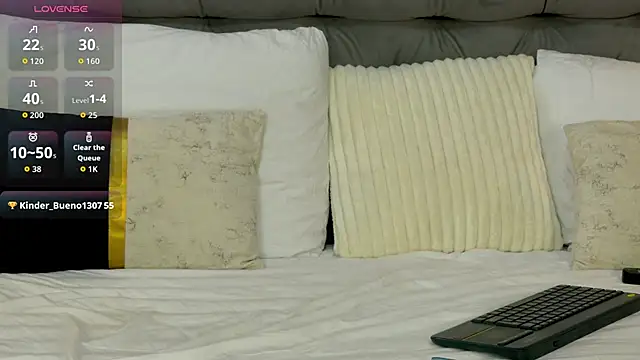 MiaCharm online show from 04-03-26, 08:07