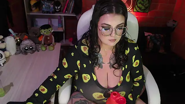 Snapshot of juliette_rd chatting on 03-16-25, 09:38 juliette rd online show from 03-16-25, 09:38