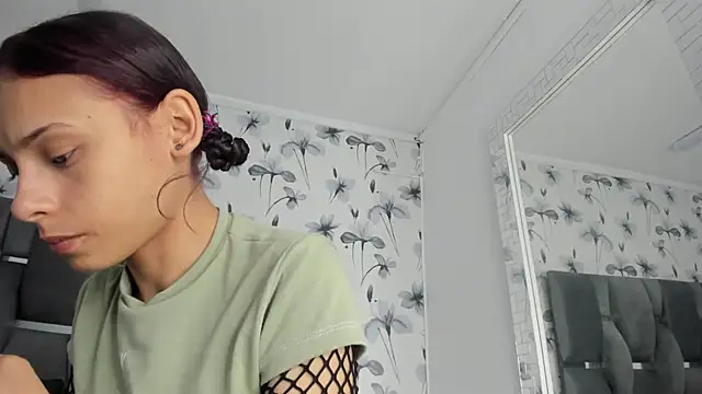 Ehotloveaxxx online show from 03-18-25, 01:09