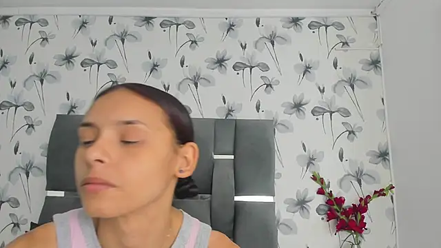 Ehotloveaxxx online show from 09-16-25, 01:23