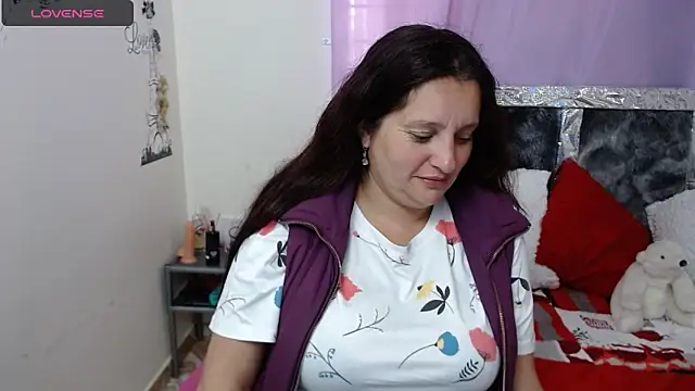 CristialJones  online show from 03-12-25, 01:40