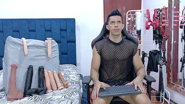 JoseRumbero26 online show from 02-01-26, 11:47