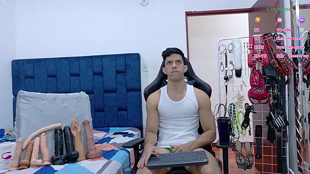 JoseRumbero26 online show from 02-07-26, 02:10