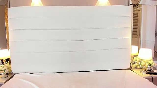 Lilly 2809  online show from 09-12-25, 04:45