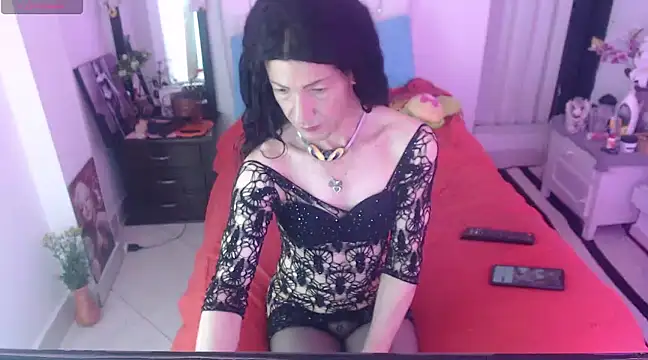 Snapshot of _Keyla_rosse chatting on 02-15-25, 01:27 Keyla rosse online show from 02-15-25, 01:27