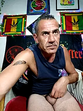 Snapshot of Bbboy42 chatting on 02-19-25, 09:25 Bbboy42 online show from 02-19-25, 09:25