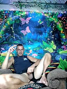 Snapshot of Bbboy42 chatting on 02-27-25, 11:04 Bbboy42 online show from 02-27-25, 11:04